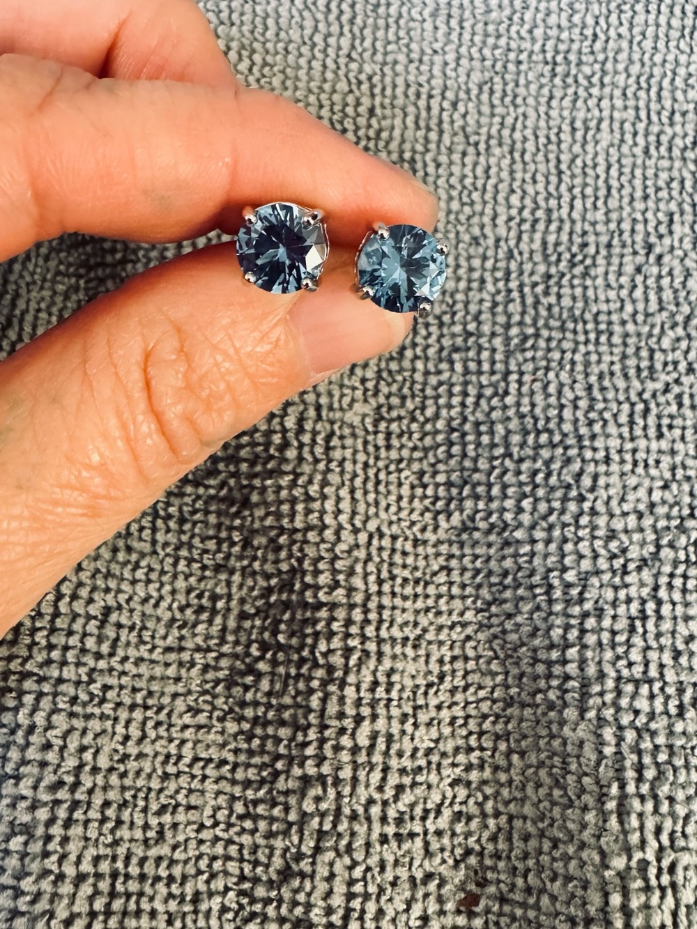 Fashion Jewelry Blue Round Crystal Stud Earrings